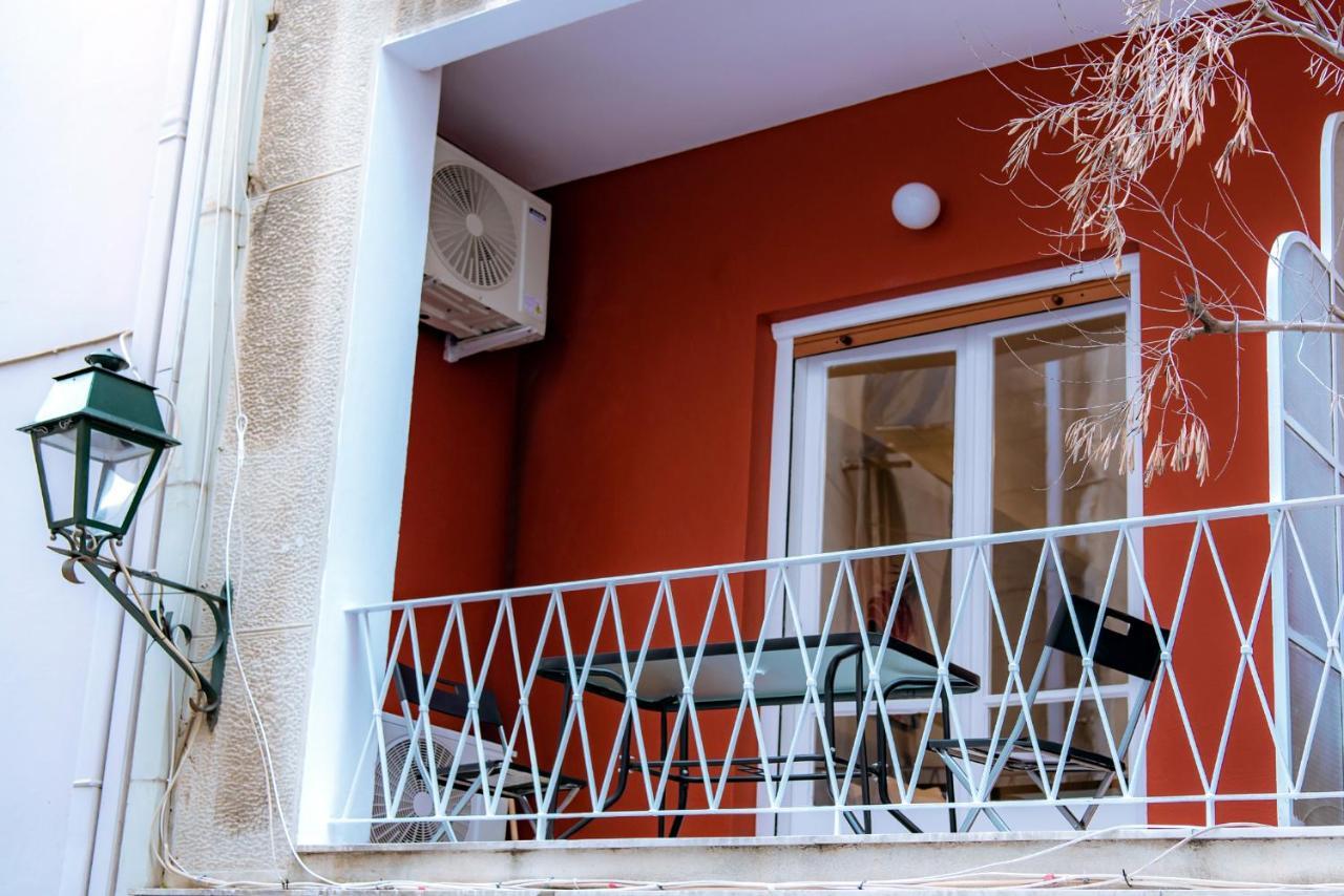 Plaka Apartment Atene Esterno foto