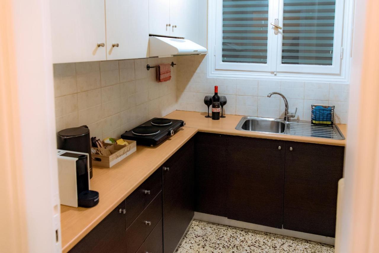 Plaka Apartment Atene Esterno foto